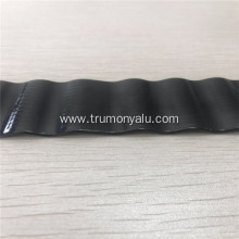 Black powder serpentuator tube for cylindrical battery cells